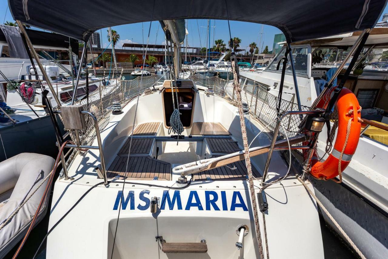Hotel Sail Boat To Sleep Sant Adria de Besos Exterior foto
